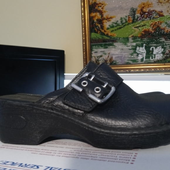 👡Born leather heeled mules Handcrafted👢Footwear,Nice Condition,Gift It. 🎁 - Picture 7 of 12